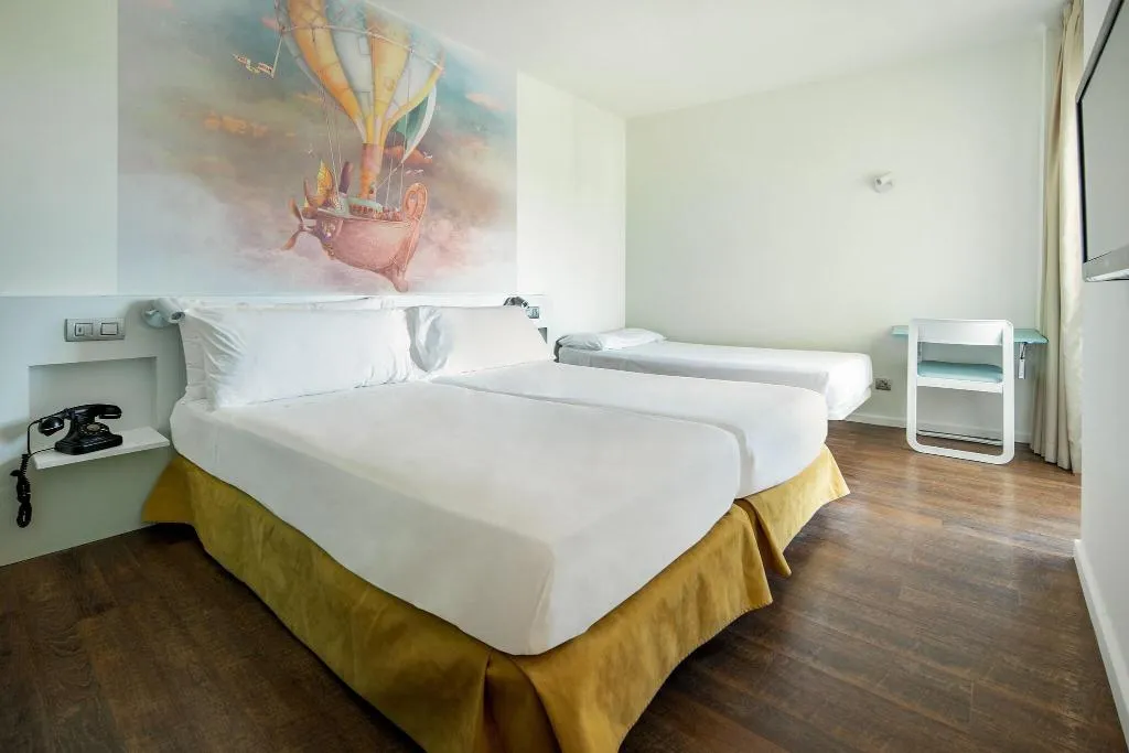 Room, Sol Katmandu Park & Resort, Majorca