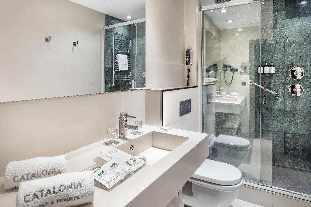 Double or Twin STANDARD Room, Catalonia Plaza Mayor, Madrid