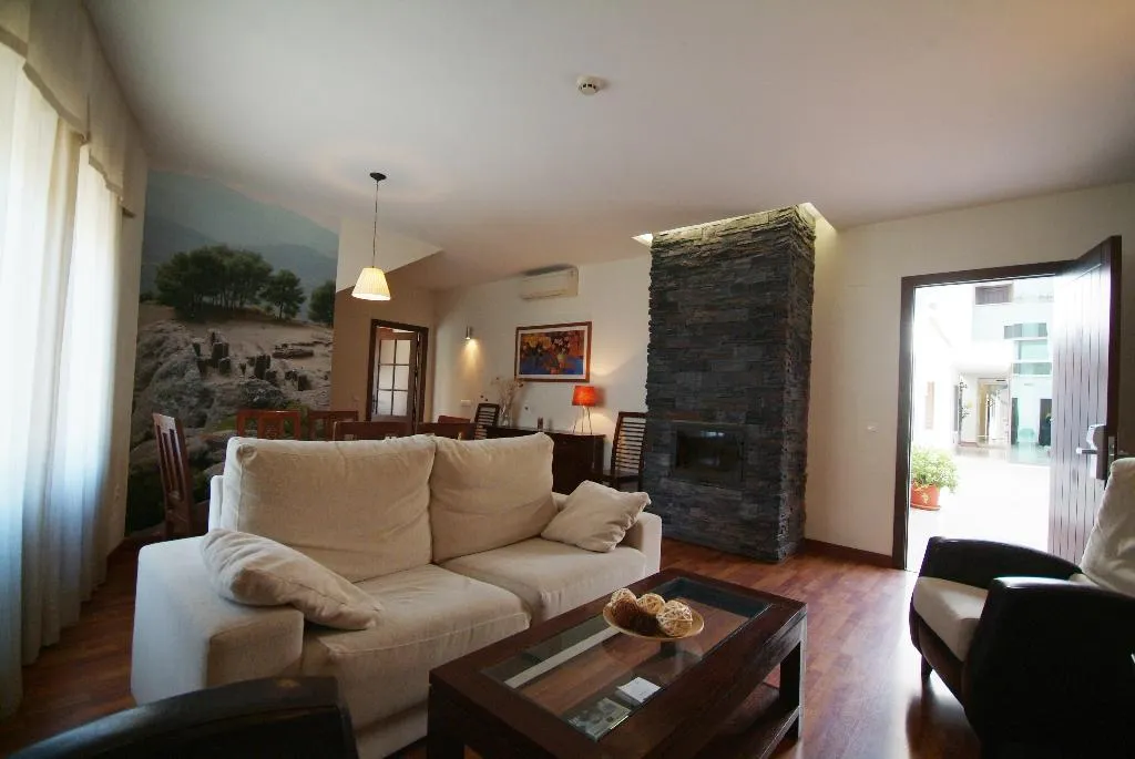 APARTMENT CAPACITY 5 Room, Ardales, Costa Del Sol