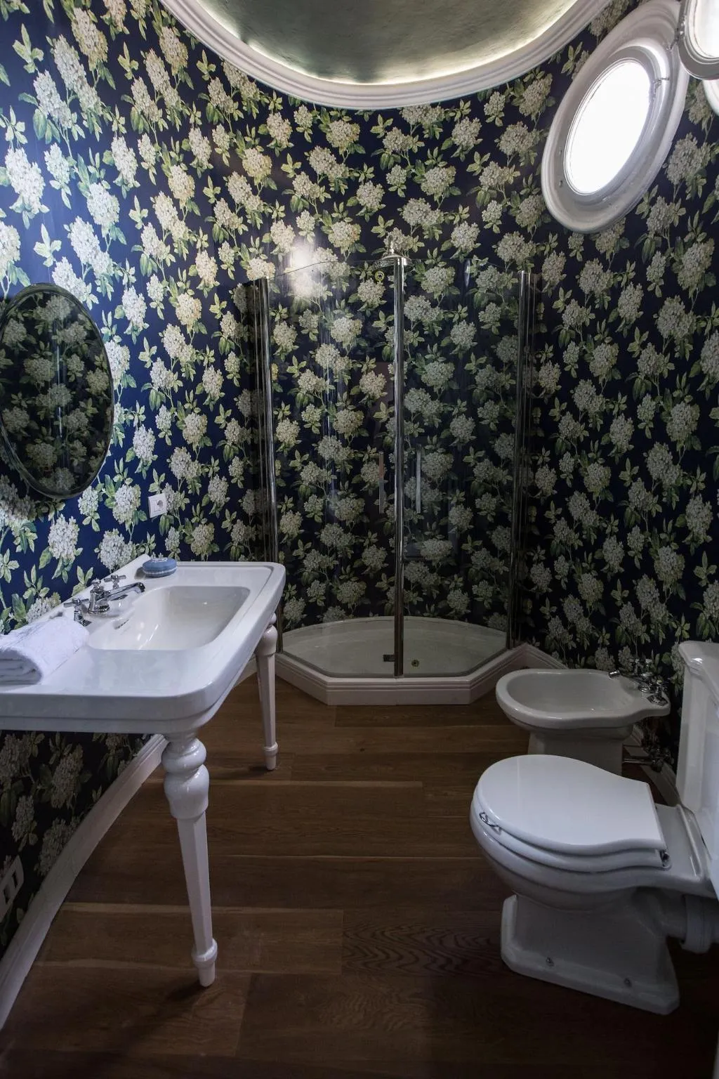 Room, Adastra Suites, Florence