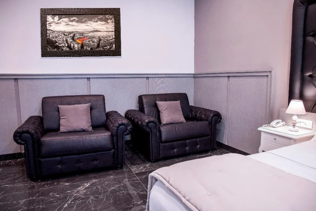 QUADRUPLE STANDARD Room, Villa Elisio Hotels & Spa, Naples