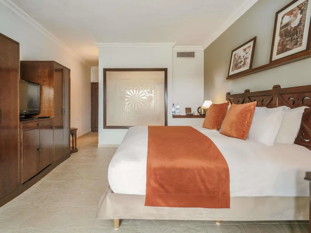 DOUBLE DELUXE POOL VIEW Room, Sofitel Agadir Royal Bay Resort, Agadir