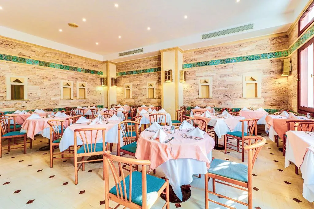 Restaurant, Creta Star, Crete