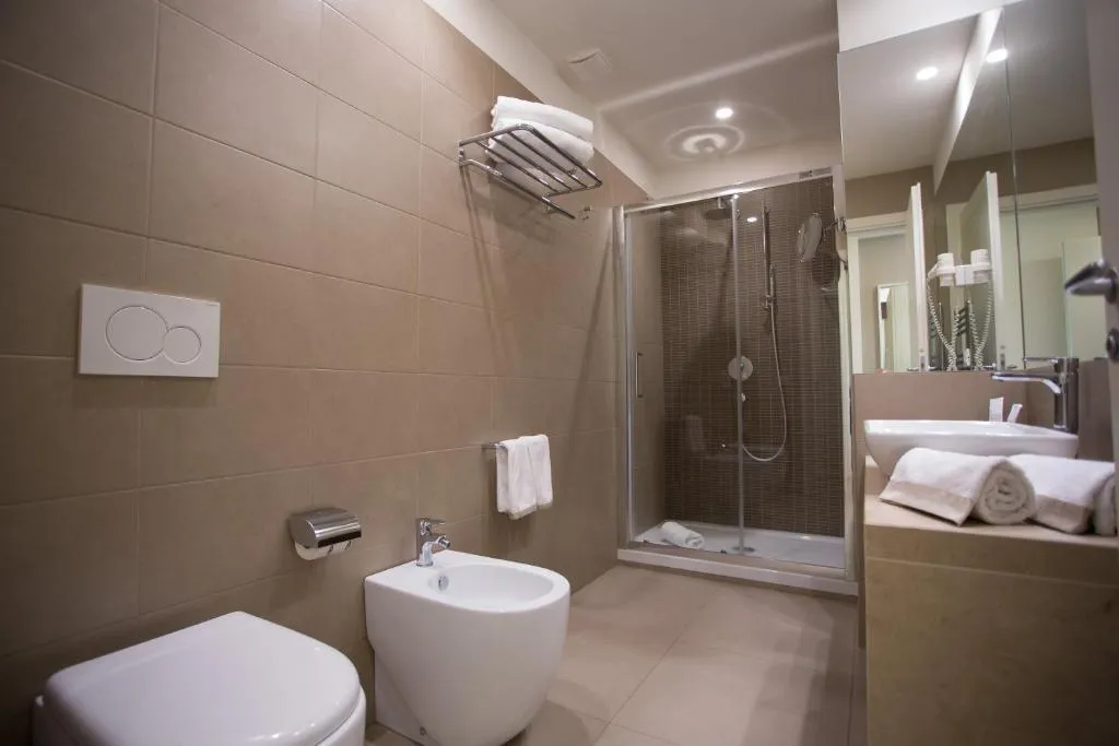 DOUBLE SINGLE USE SUPERIOR Room, Airone City Hotel, Catania