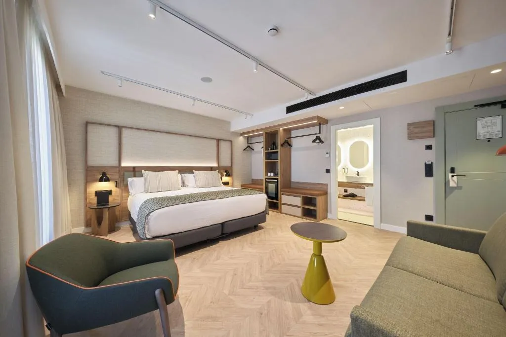DOUBLE DELUXE Room, Catalonia Sagrada Familia, Barcelona