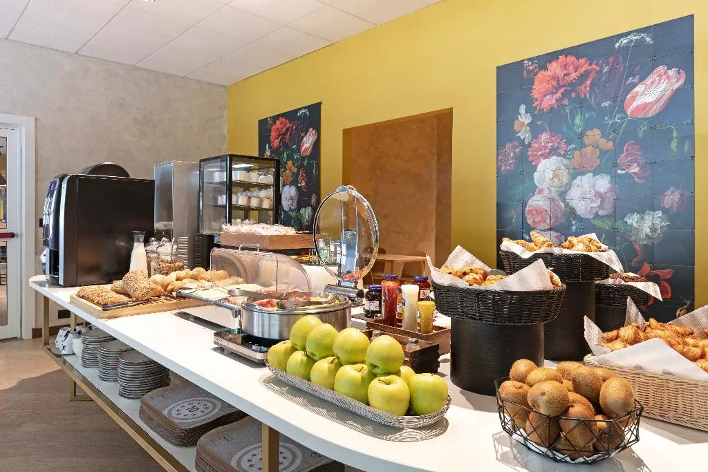Restaurant, B&B Hotel Como City Center, Milan