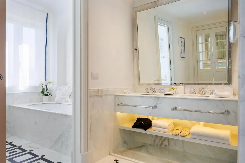 SUITE THREE BEDS Room, Grand Hotel San Pietro, Taormina
