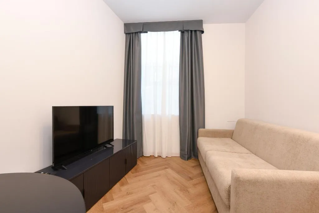 APARTMENT ONE BEDROOM Room, Palazzo Santo Spirito, Milan