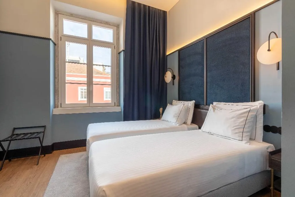 TWIN CLASSIC Room, The Editory Riverside Santa Apolonia Hotel, Lisbon