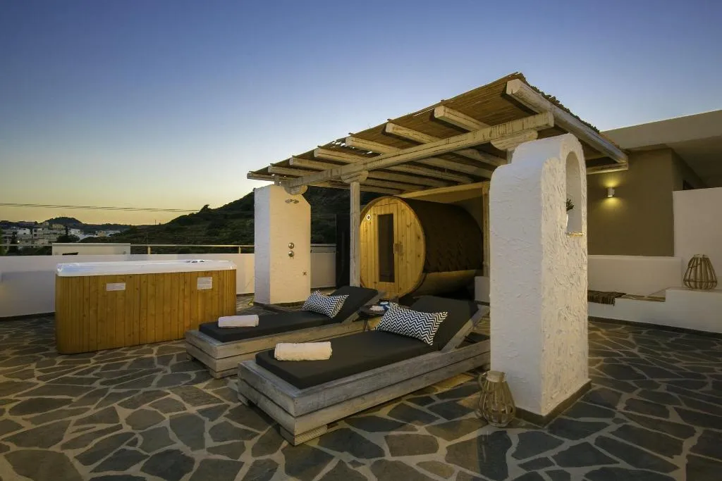 Pool, Malibu Boutique, Rhodes