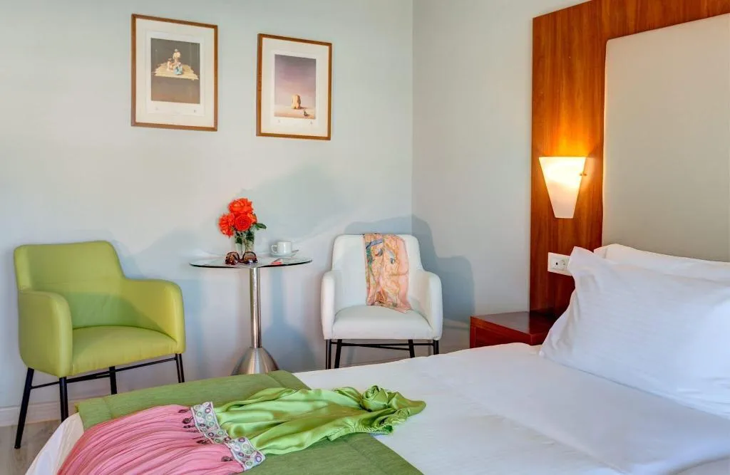 Room, Polis Grand Hotel, Athens