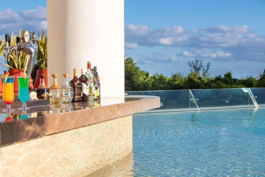 Sports and Entertainment, Krystal Urban Cancún & Beach Club, Cancun Area