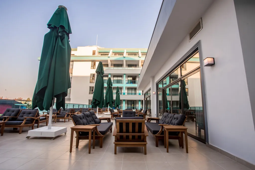 Terrace, Sensitive Premium Resort & Spa, Antalya