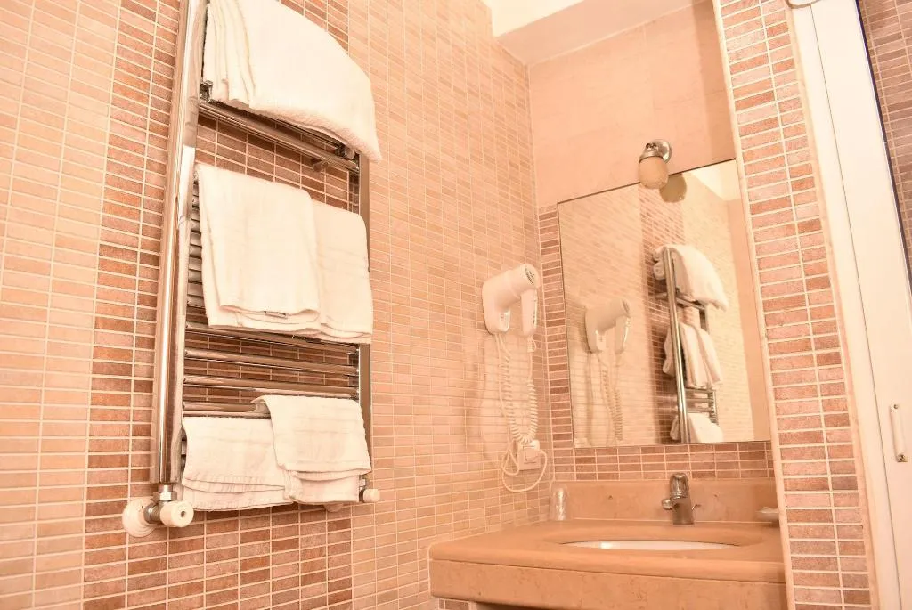 Room, Hotel Miravalle, Naples