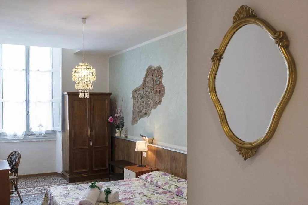 Room, Soggiorno Arcobaleno, Florence
