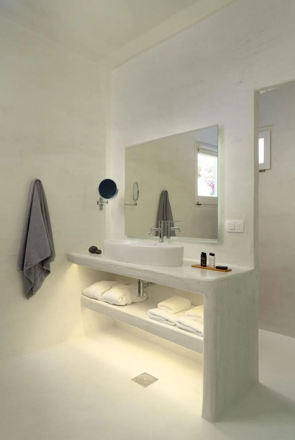 Room, Edem Luxury Hotel, Santorini