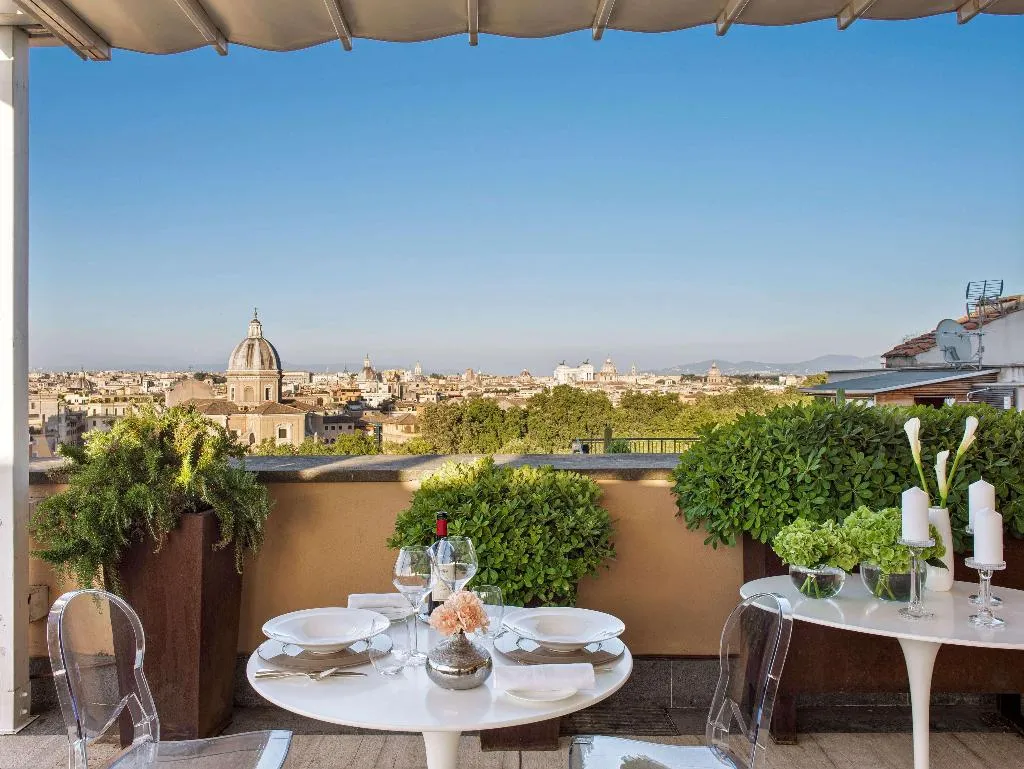 SUITE WITH VIEWS Room, Villa Agrippina Gran Meliá, Rome