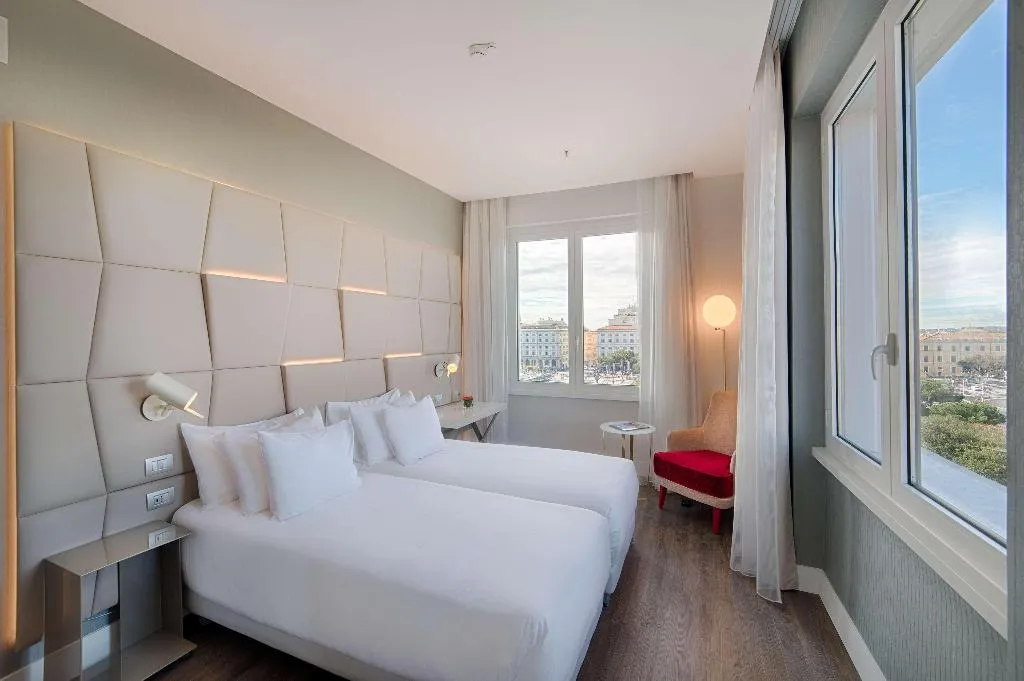 DOUBLE WITH VIEWS Room, NH Collection Roma Palazzo Cinquecento, Rome