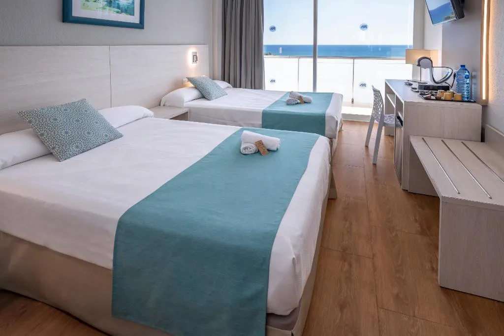 JUNIOR SUITE STANDARD Room, 4R Salou Park Resort I, Costa Dorada