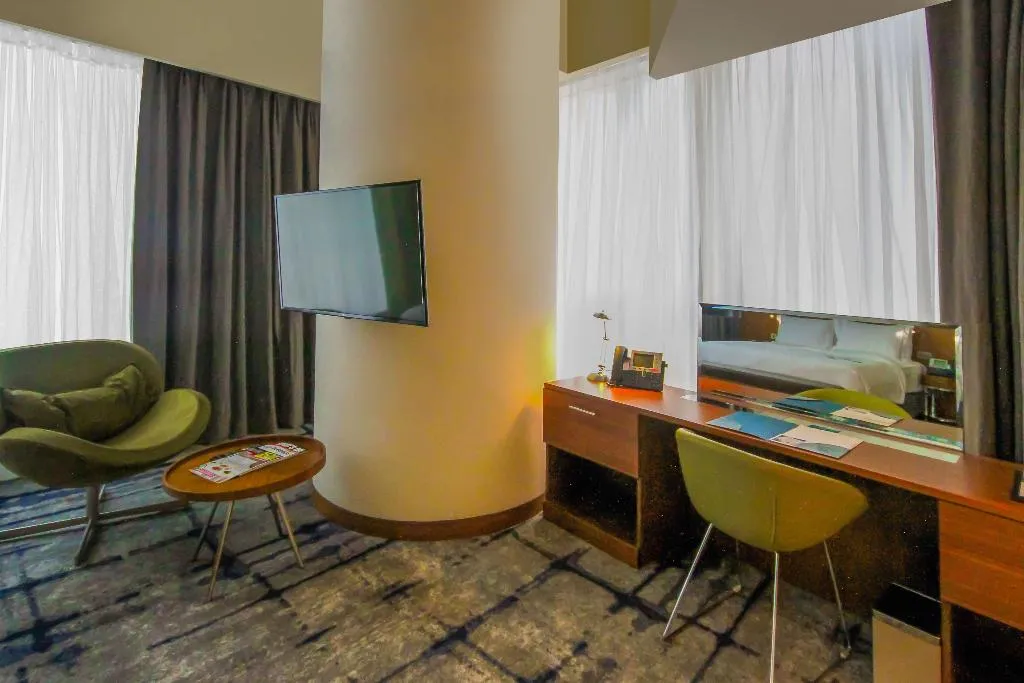 SUITE STANDARD Room, Media One, Dubai