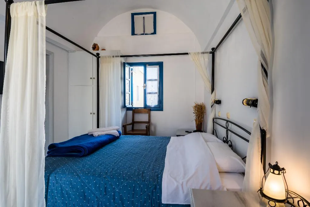 DOUBLE STANDARD Room, Irigeneia Hotel, Santorini