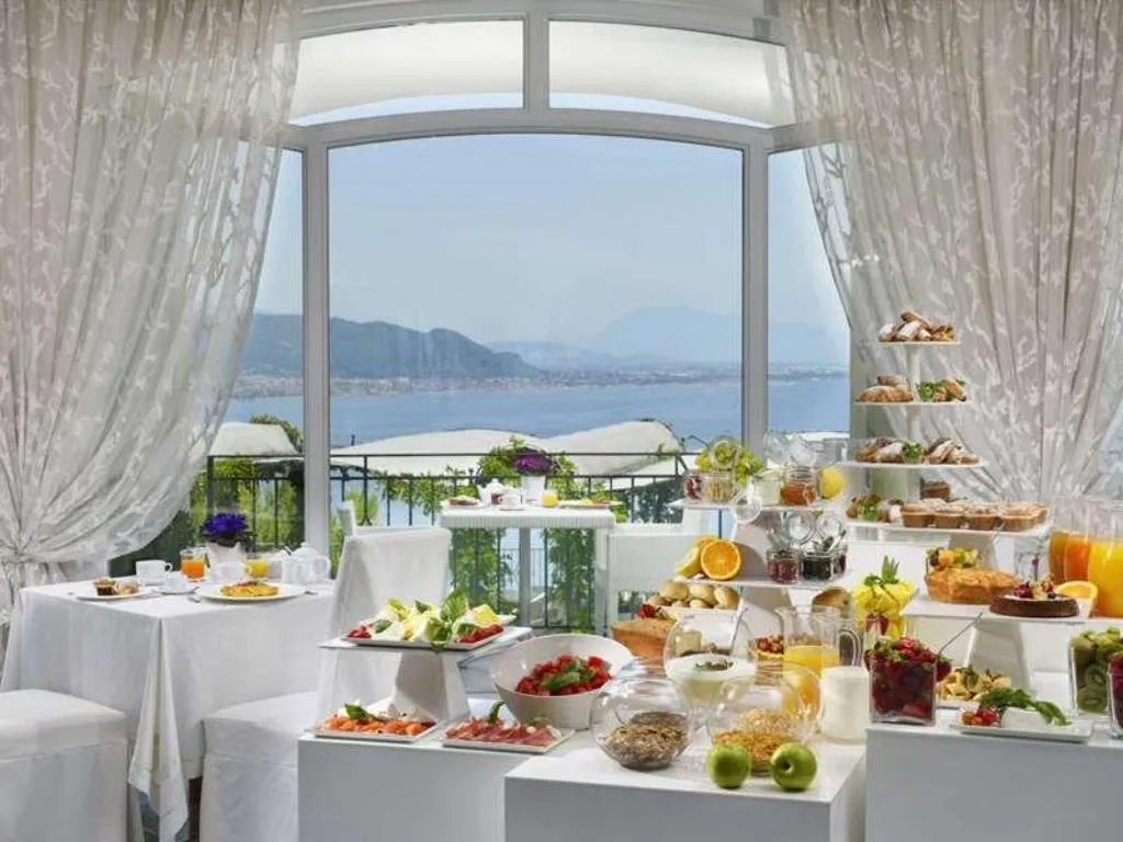Restaurant, Raito, Naples