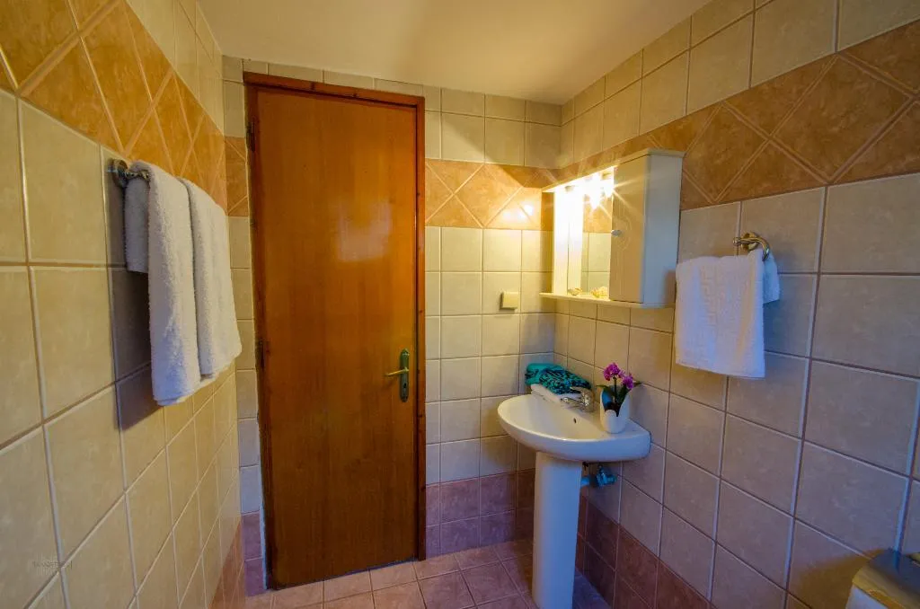 TRIPLE STANDARD Room, Maria SS, Skiathos