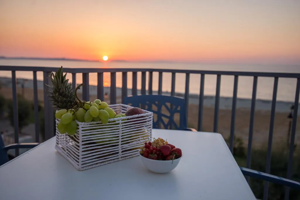 JUNIOR SUITE SEA VIEW Room, Karma Resort, Catania