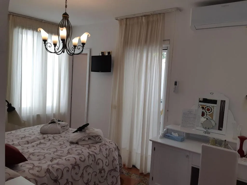 Room, Hotel Antica Repubblica, Naples