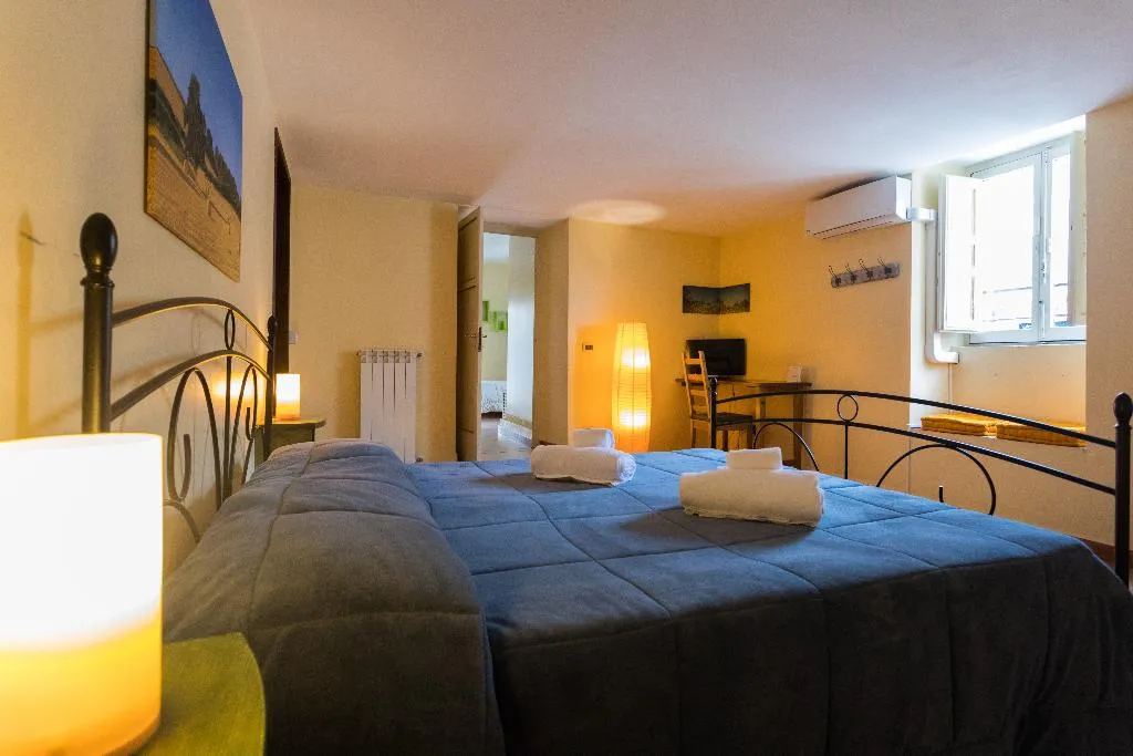FAMILY ROOM STANDARD Room, B&B Antica Dimora, Palermo