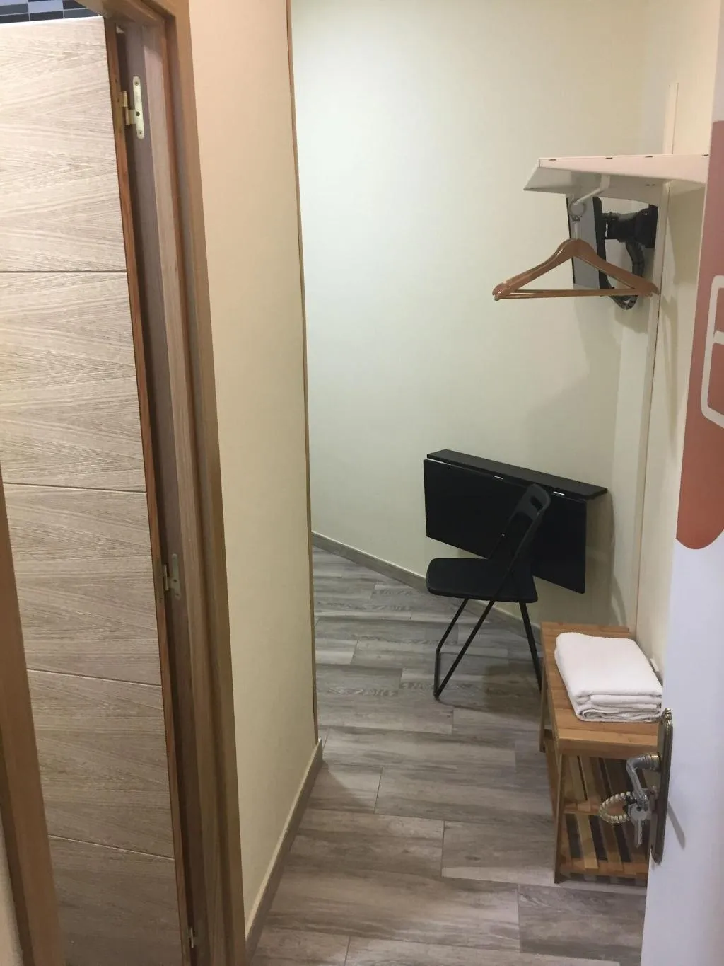 Room, Jqc Rooms, Madrid