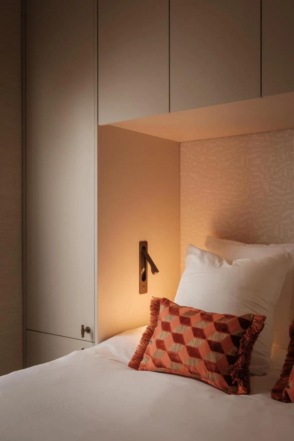 Room, Amsterdam Parklane, Amsterdam