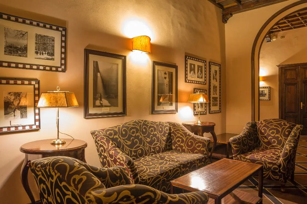 General view, Grand Hotel Baglioni, Florence