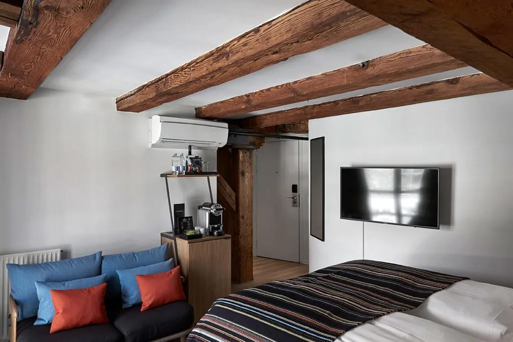DOUBLE EXECUTIVE Room, 71 Nyhavn Hotel, Copenhagen
