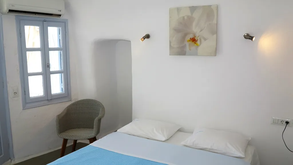 STUDIO STANDARD Room, Finesse Suites, Santorini