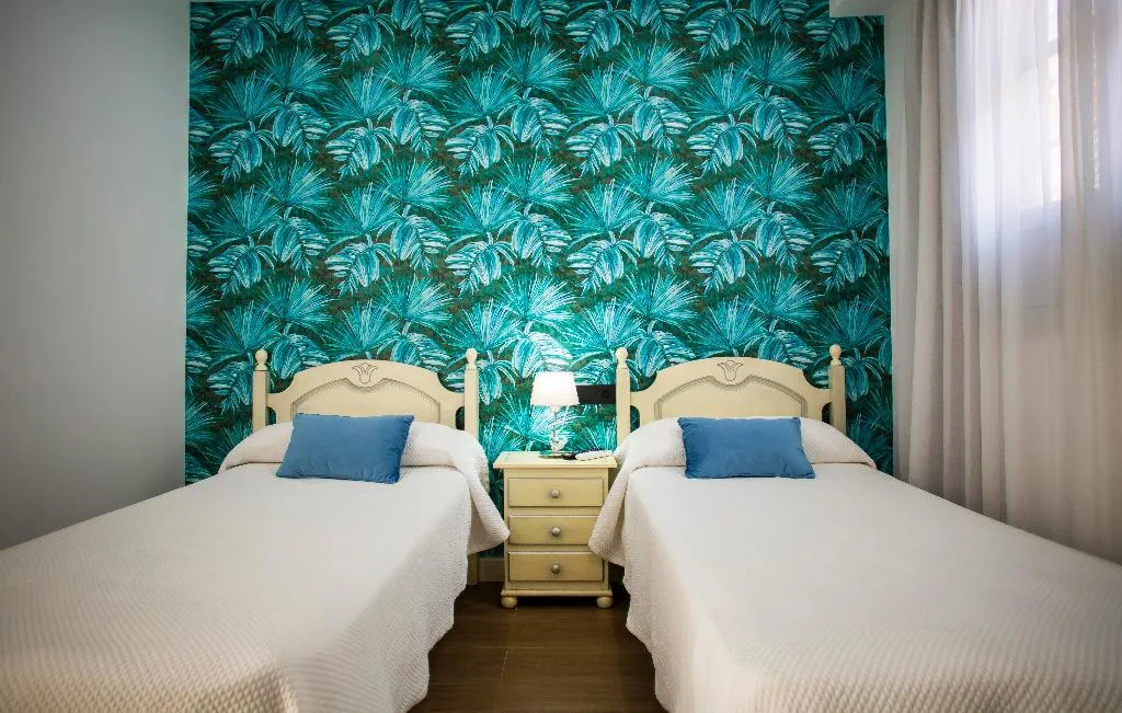 TWIN DELUXE ONE BEDROOM Room, Hostal San Francisco, Seville