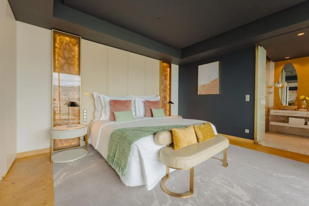 SUITE POOL VIEW Room, The Reserve, Madeira