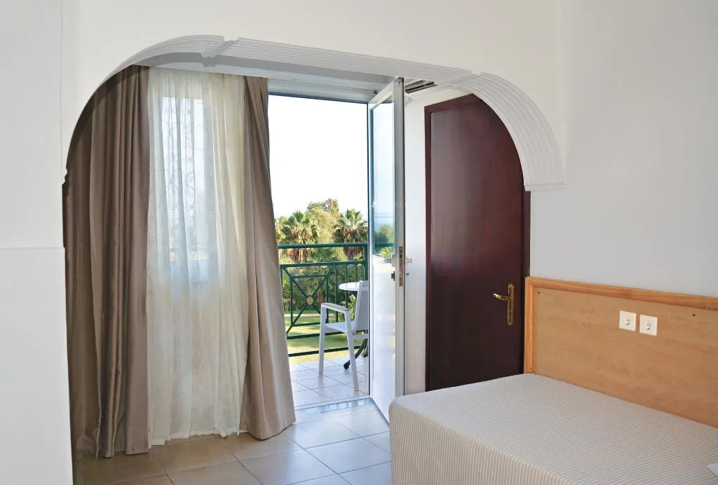FAMILY ROOM SEA VIEW Room, Atlantis, Kos