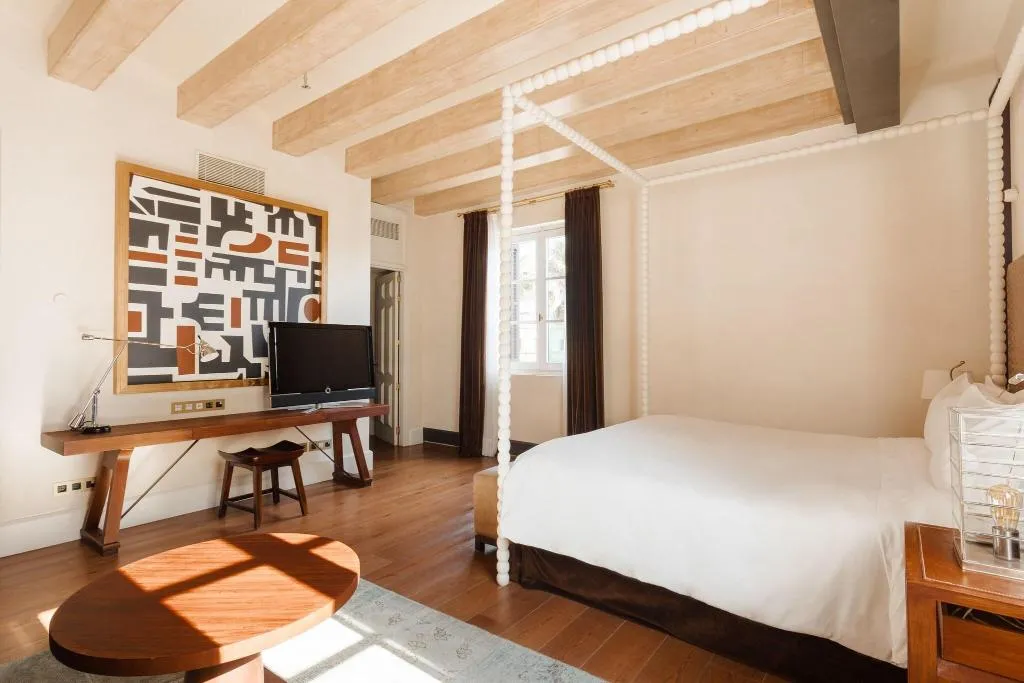 SUITE KING SIZE BED Room, Do: Placa Reial, Barcelona