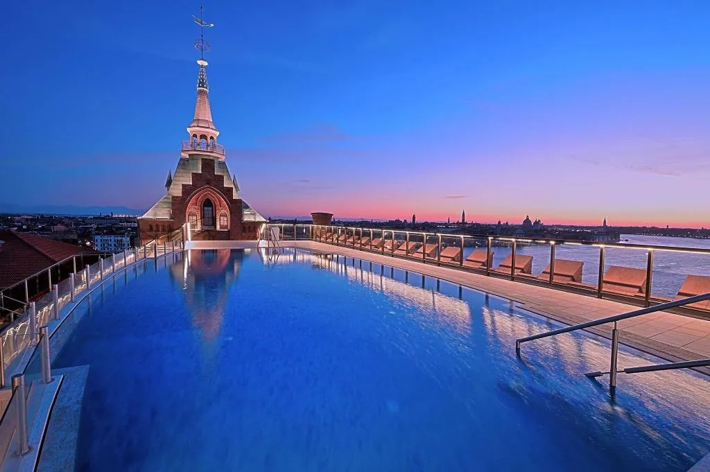Pool, Hilton Molino Stucky Venice, Venice