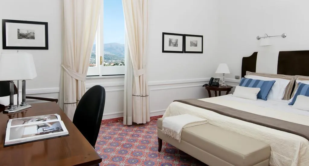 DOUBLE SIDE SEA VIEW Room, La Medusa Hotel & Boutique Spa, Naples