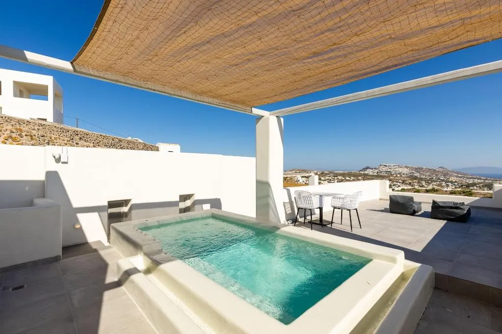 Room, Serapias Suites, Santorini