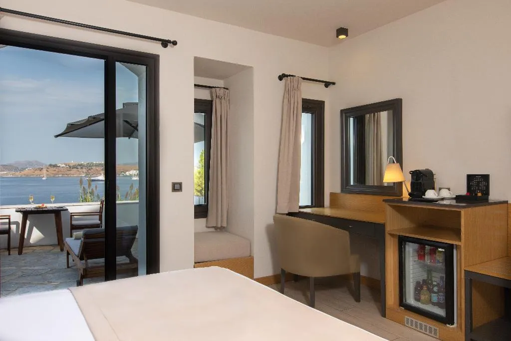 DOUBLE DELUXE SEA VIEW WITH BALCONY Room, Senses Hotel Bodrum, Bodrum