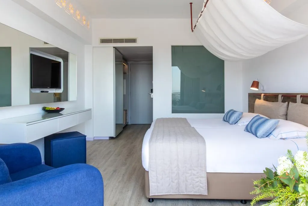 Double or Twin PREMIUM Room, Lordos Beach, Cyprus