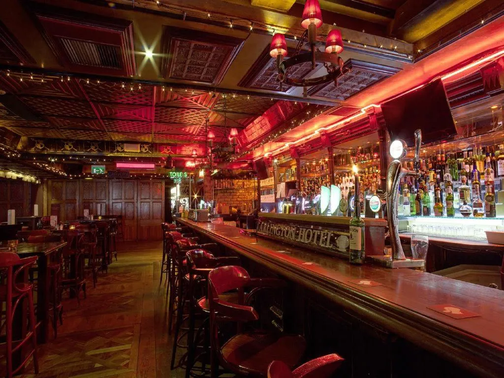 Bar, Arlington Hotel Dublin, Dublin