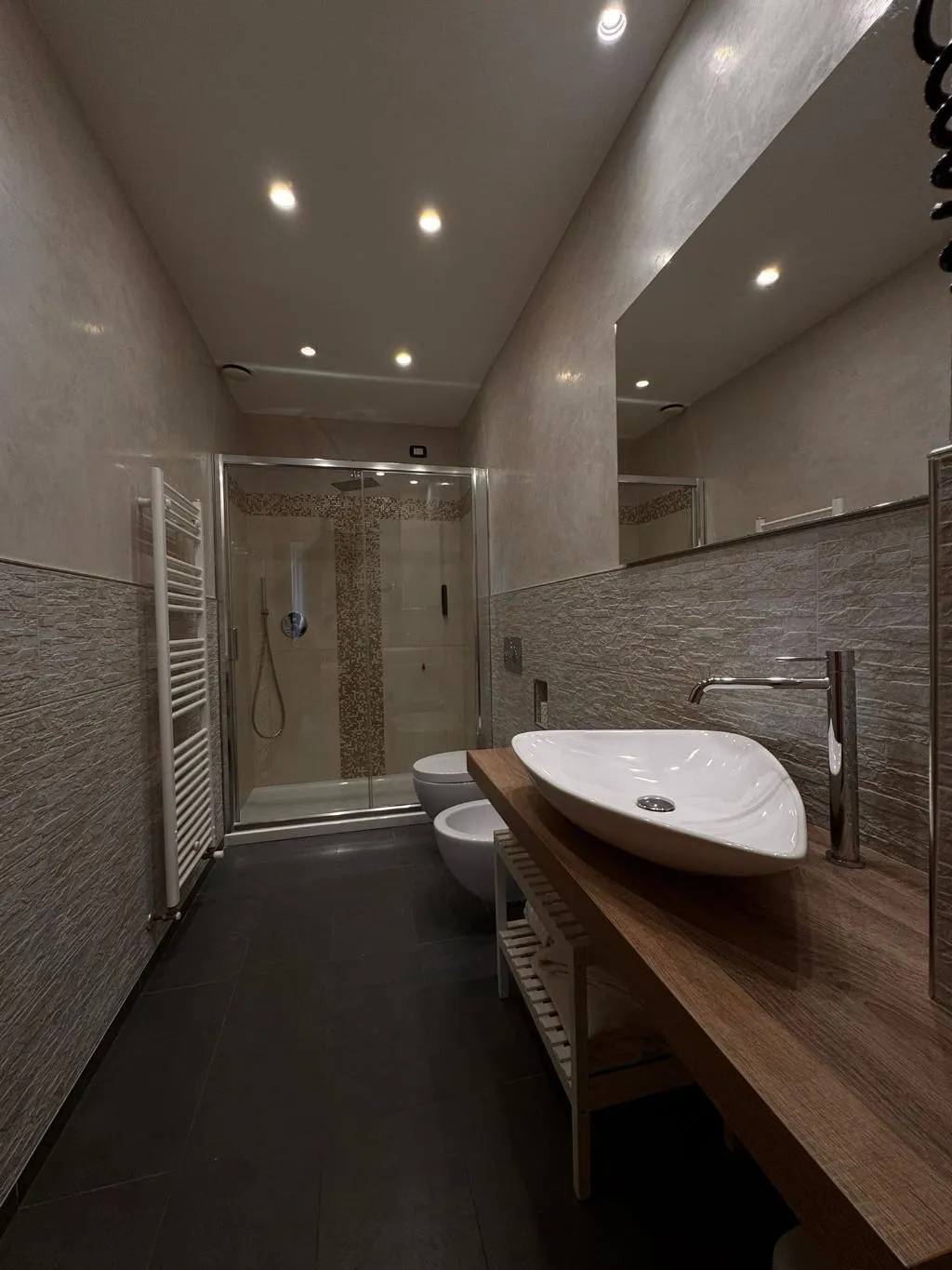 DOUBLE STANDARD Room, Alinari, Florence