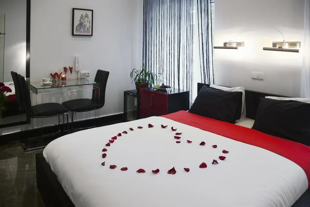 DOUBLE SUPERIOR Room, Komorowski Luxury Guest Rooms, Krakow