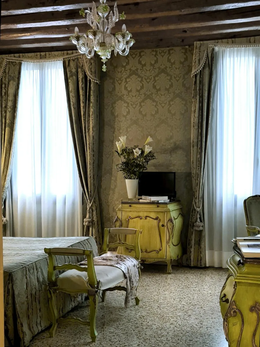 DOUBLE CANAL VIEW Room, Hotel Ca' Dogaressa, Venice