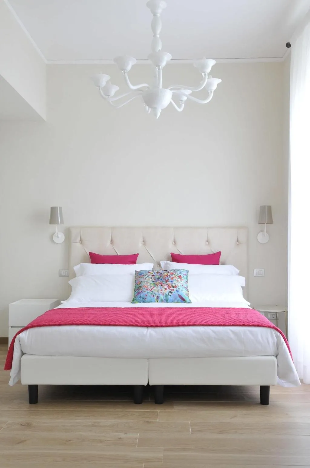 Room, Canto Degli Aranci, Florence