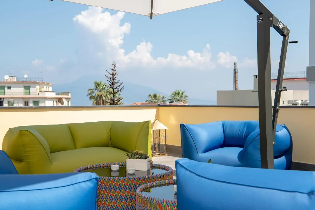 Terrace, Don Giulio Luxury Rooms, Naples